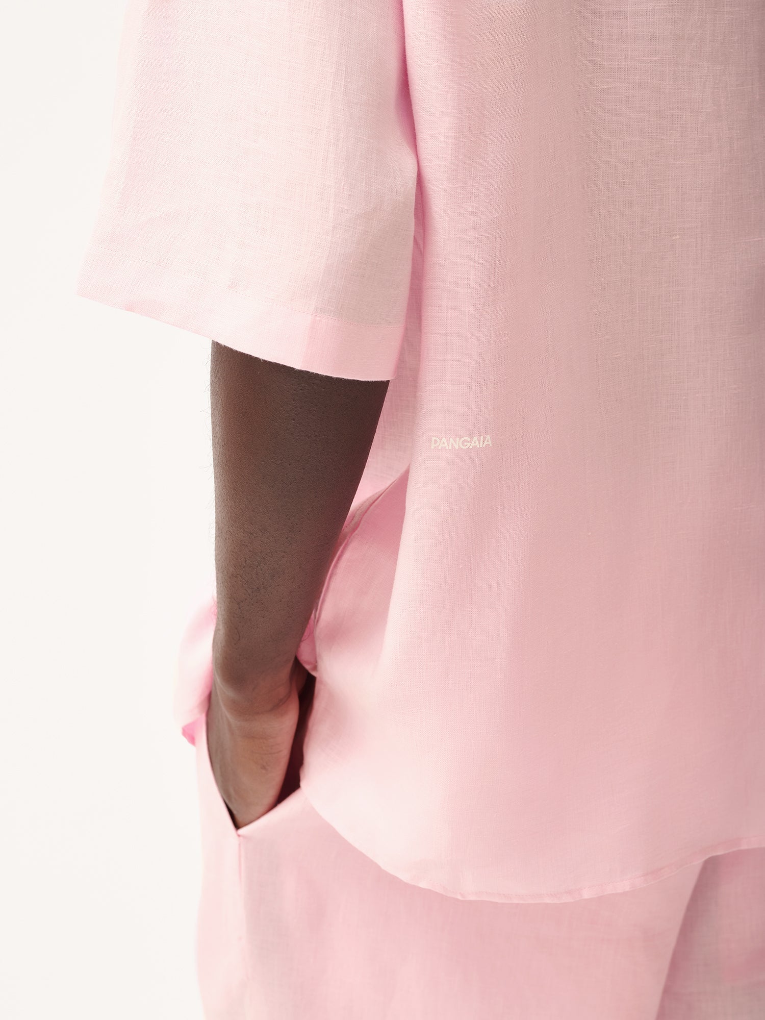 DNA_Linen_Camp_Collar_Shirt_Magnolia_Pink_male-8