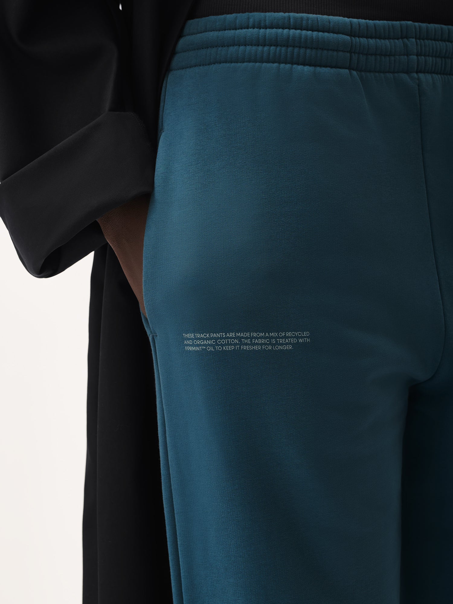 365_Heavyweight_Recycled_and_Organic_Cotton_Barrel_Leg_Track_Pants_Storm_Blue_female-6