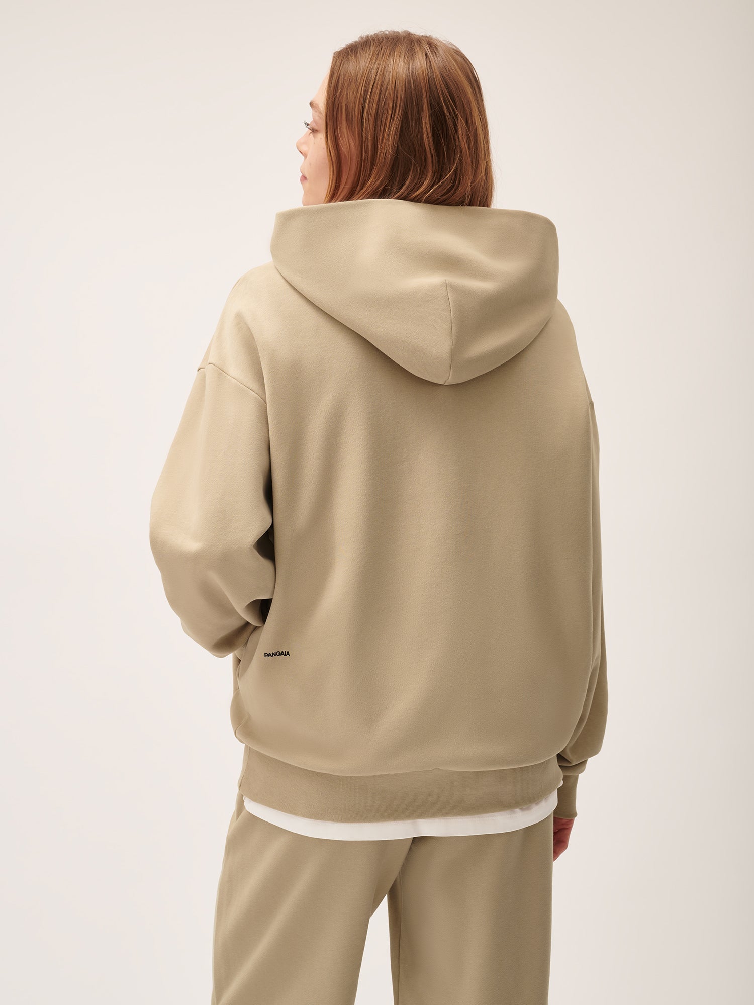 365_Hoodie_Birch_Beige_female-3