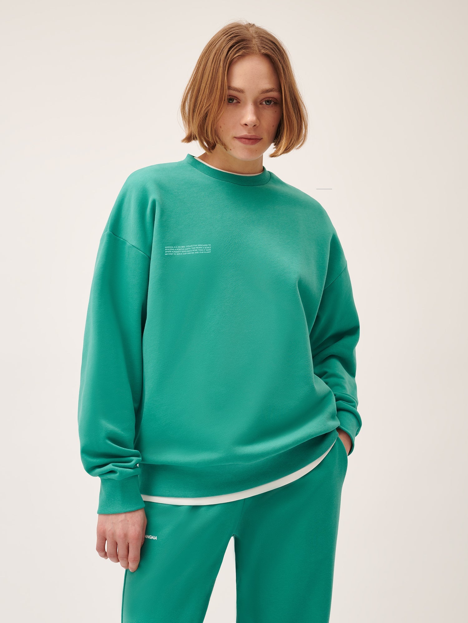 365_MidweightSweatshirt_Mangrove_Turquoise_female-1