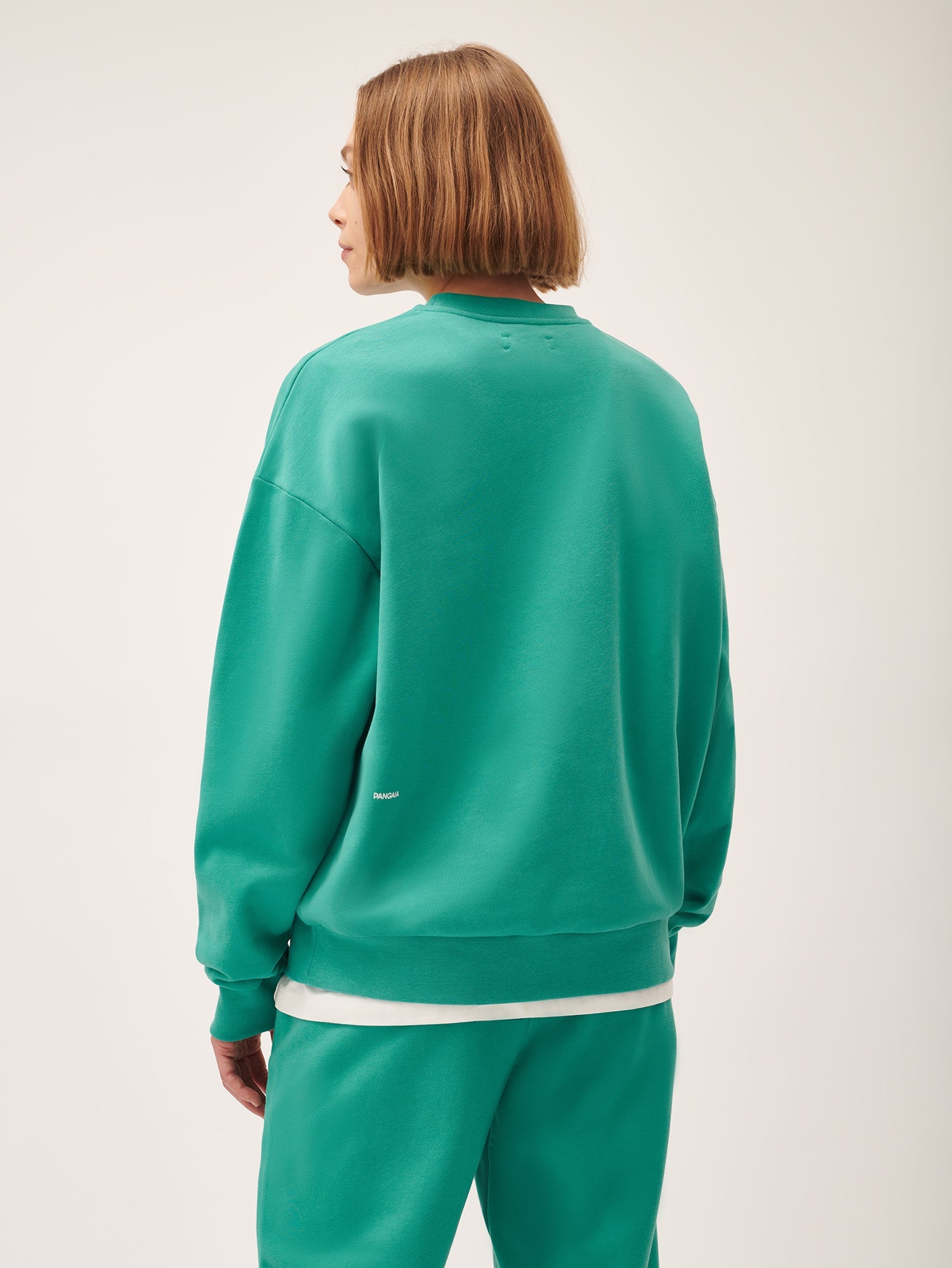 365_MidweightSweatshirt_Mangrove_Turquoise_female-3