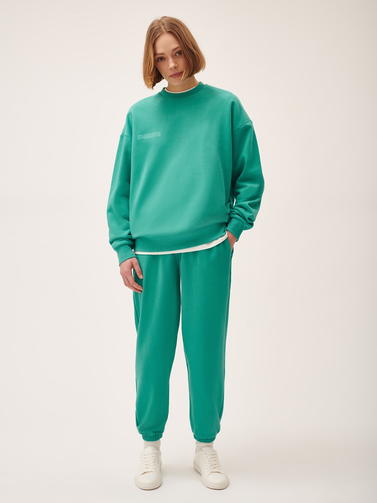 365_MidweightSweatshirt_Mangrove_Turquoise_female-5