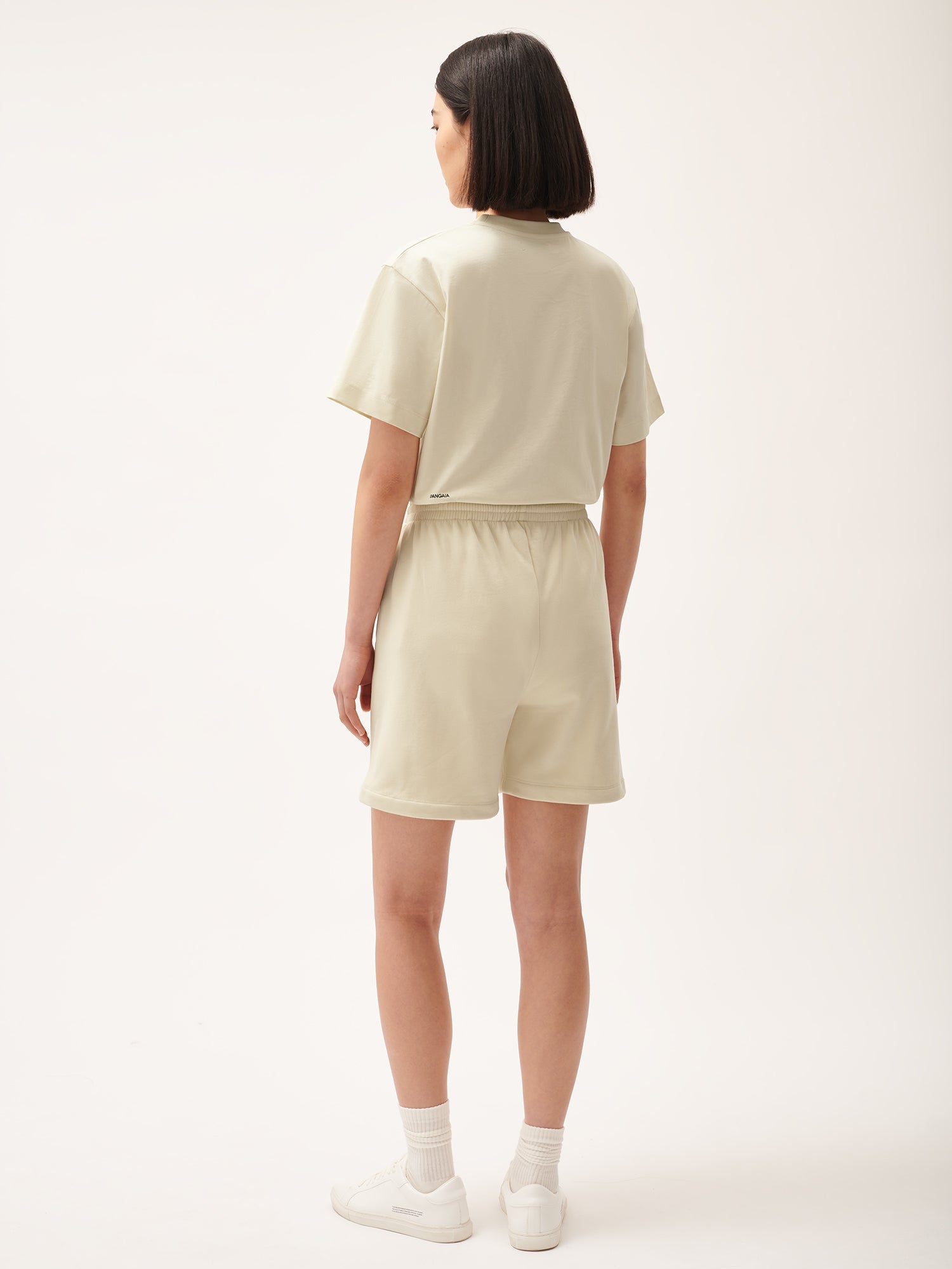 365_Midweight_Mid_Length_Shorts_Travertine_Beige_female-3