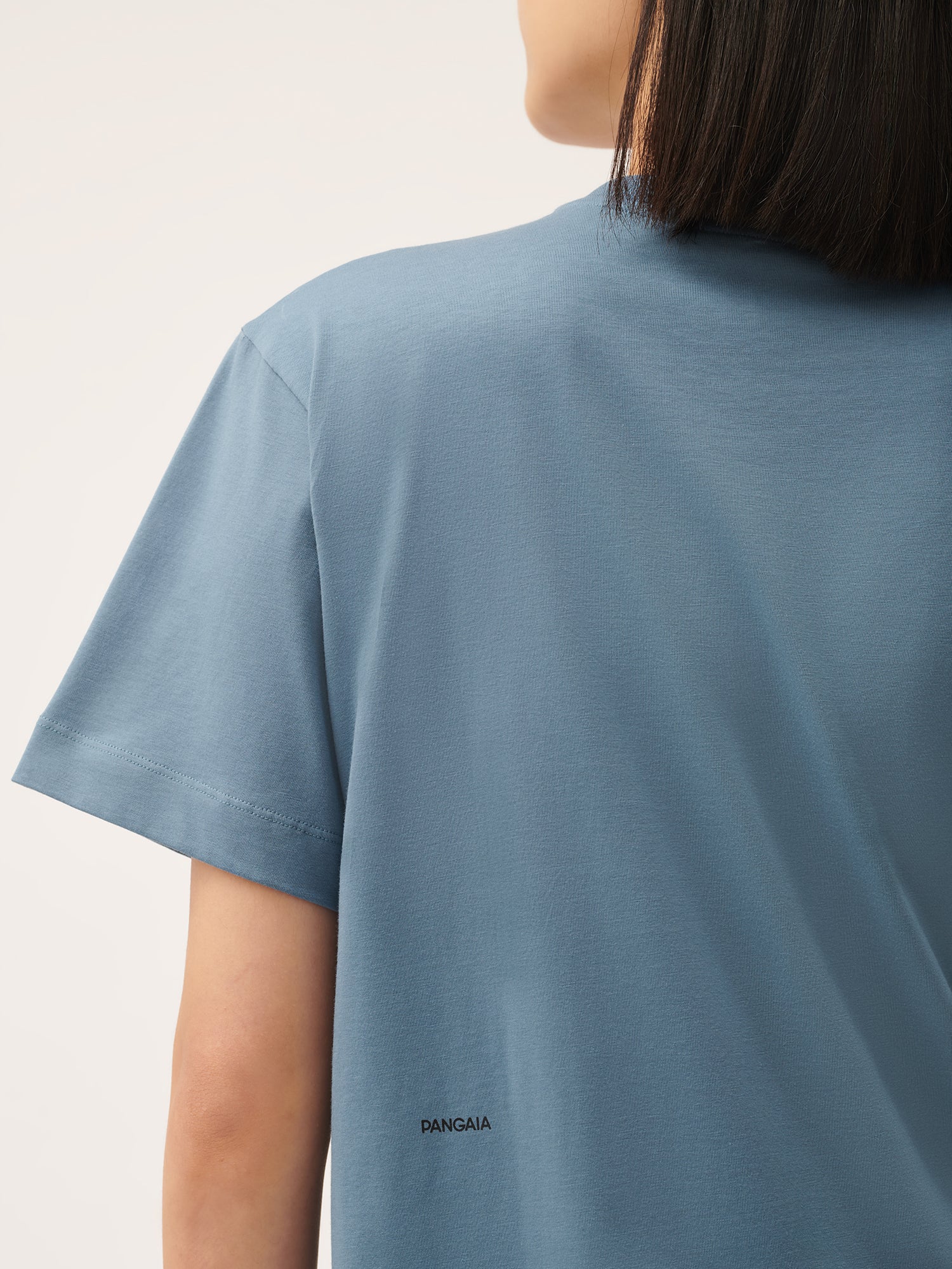 365_Midweight_T-shirt_Indigo_Blue_female-3