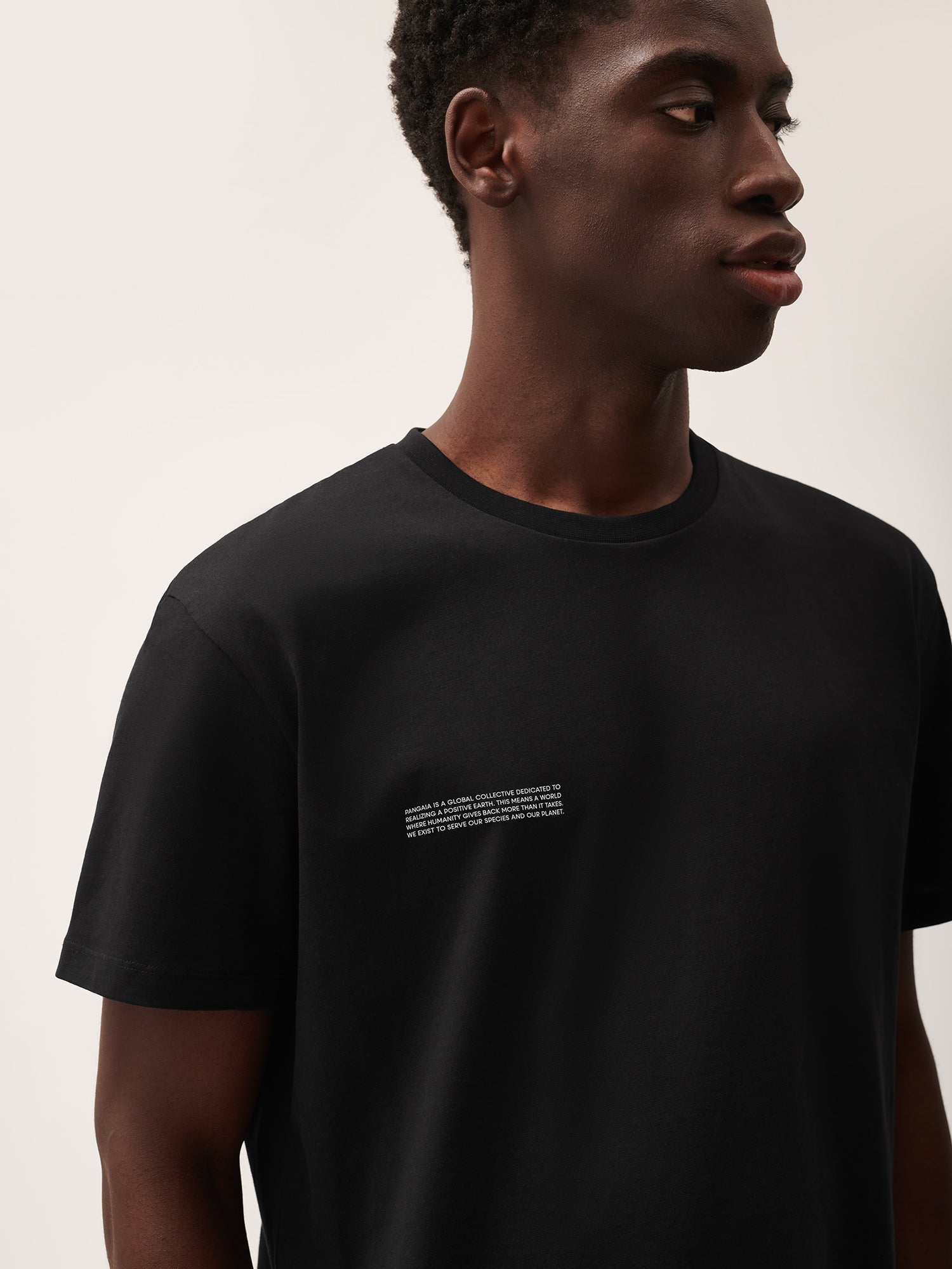 365_T-Shirt_Black_Male-3