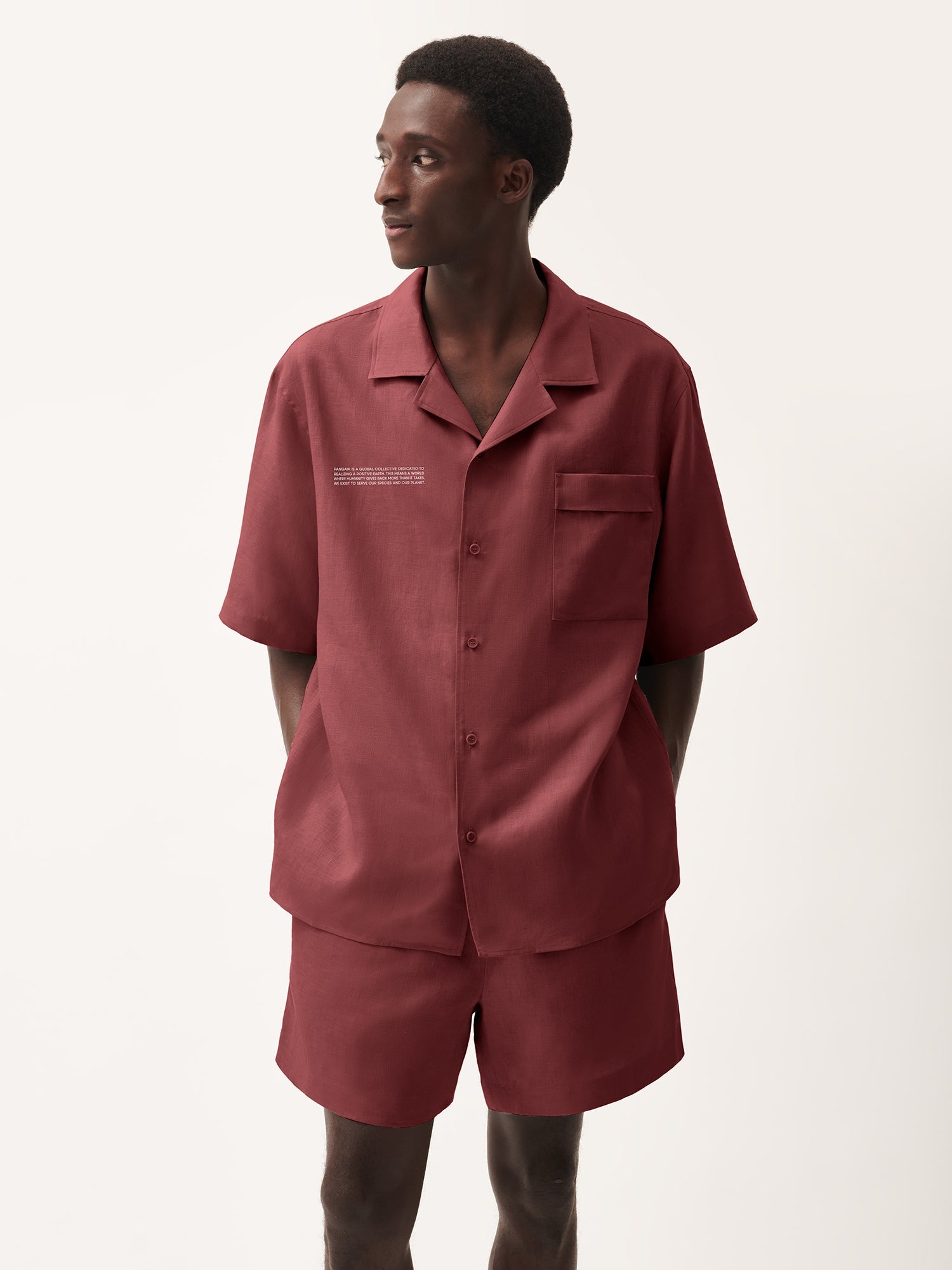 dna-linen-camp-collar-shirt-garnet-red-Male-3