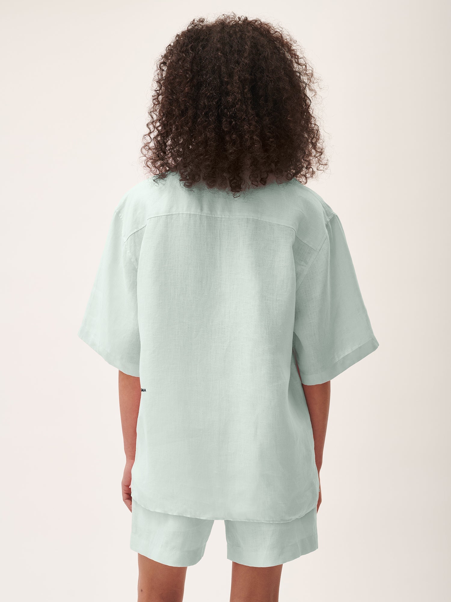 dna-linen-camp-collar-shirt-opal-green-female-6