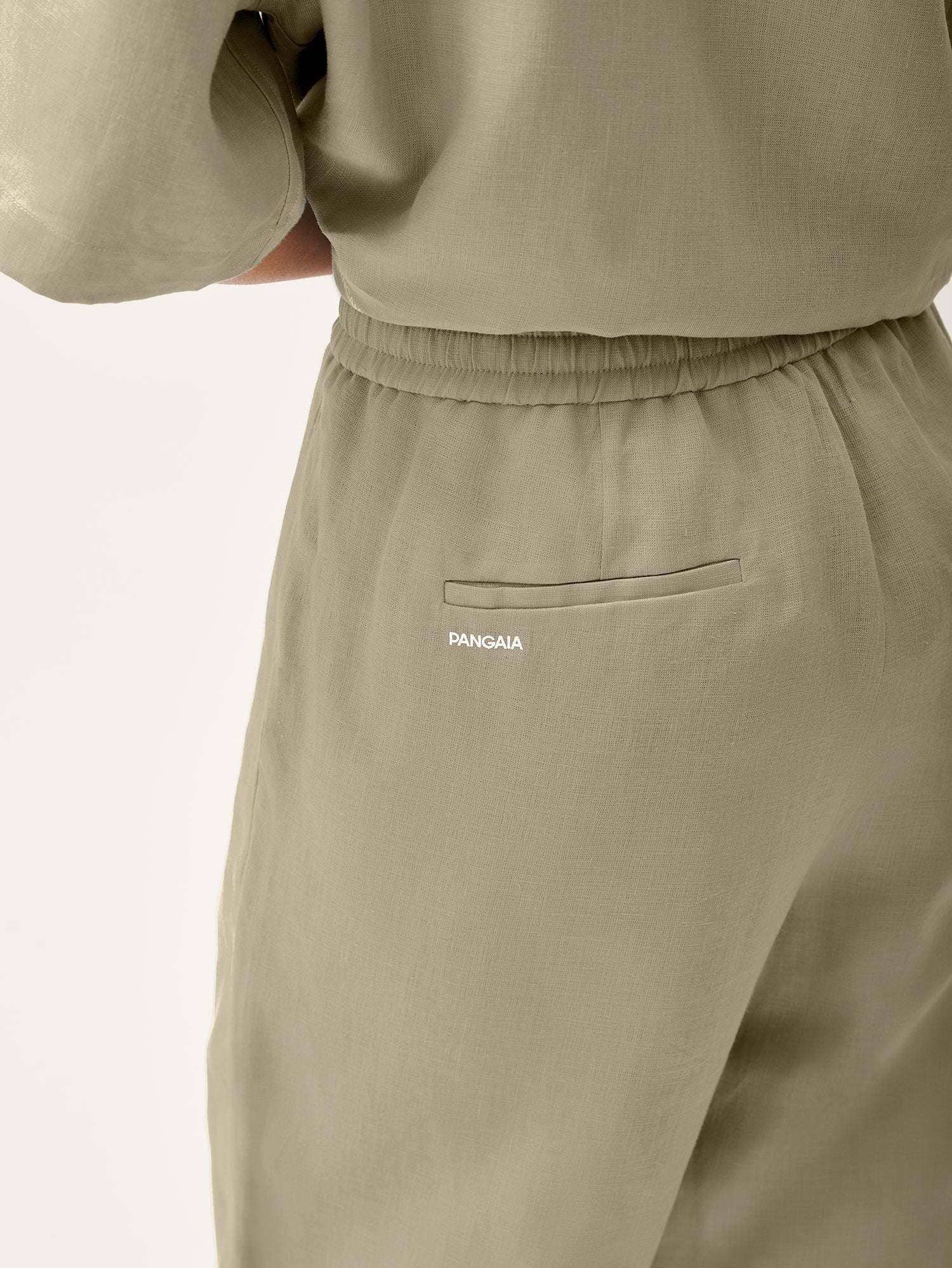 womens-dna-linen-trousers-cliff-beige-female-3