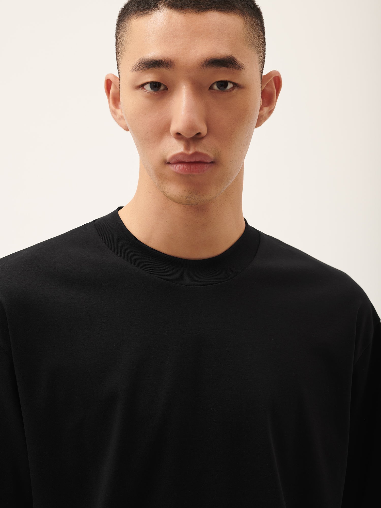 DNA_Oversized_T-Shirt_Black_Male-3