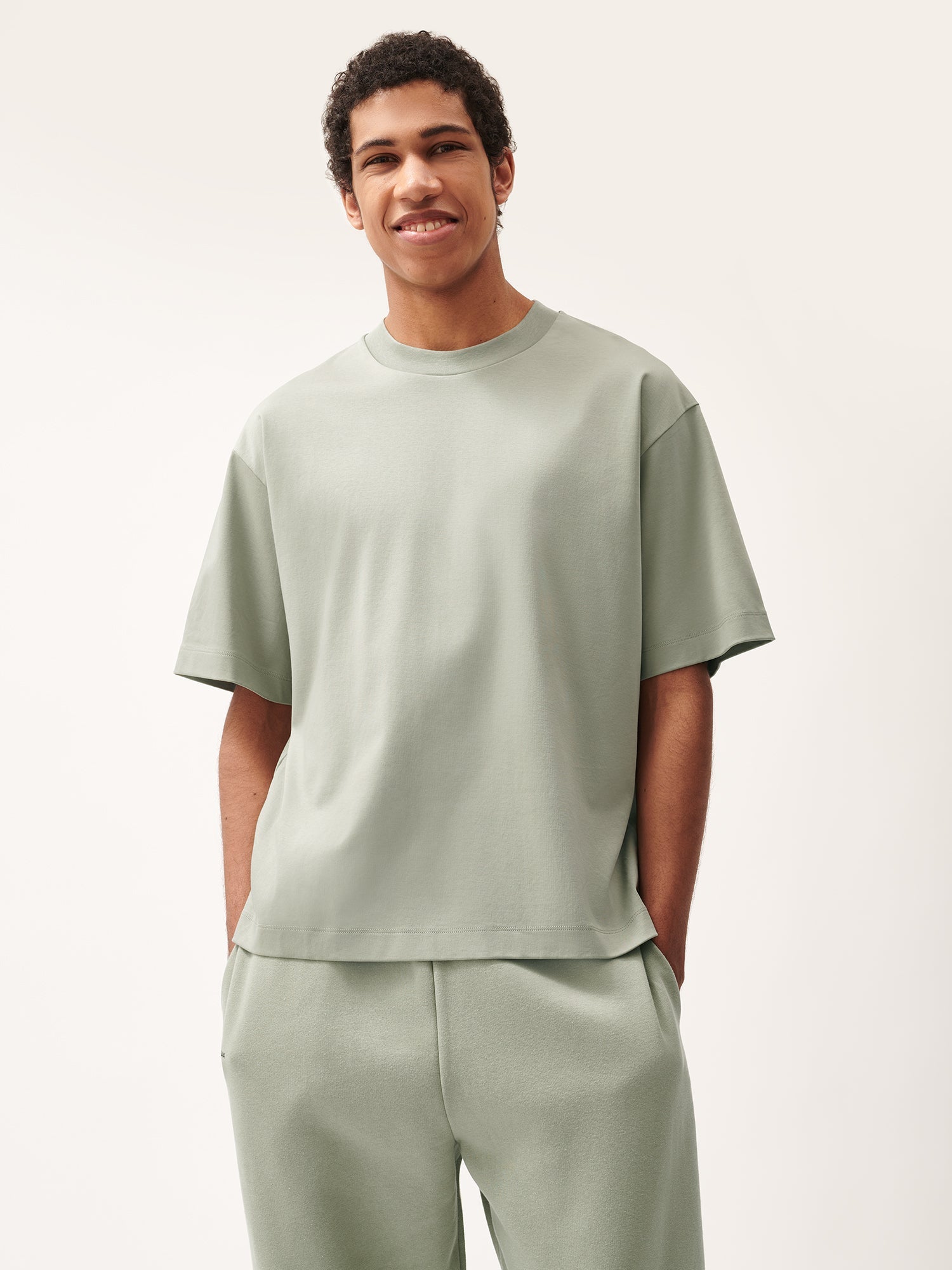 DNA_Oversized_T-Shirt_Moss_Green_Male-1