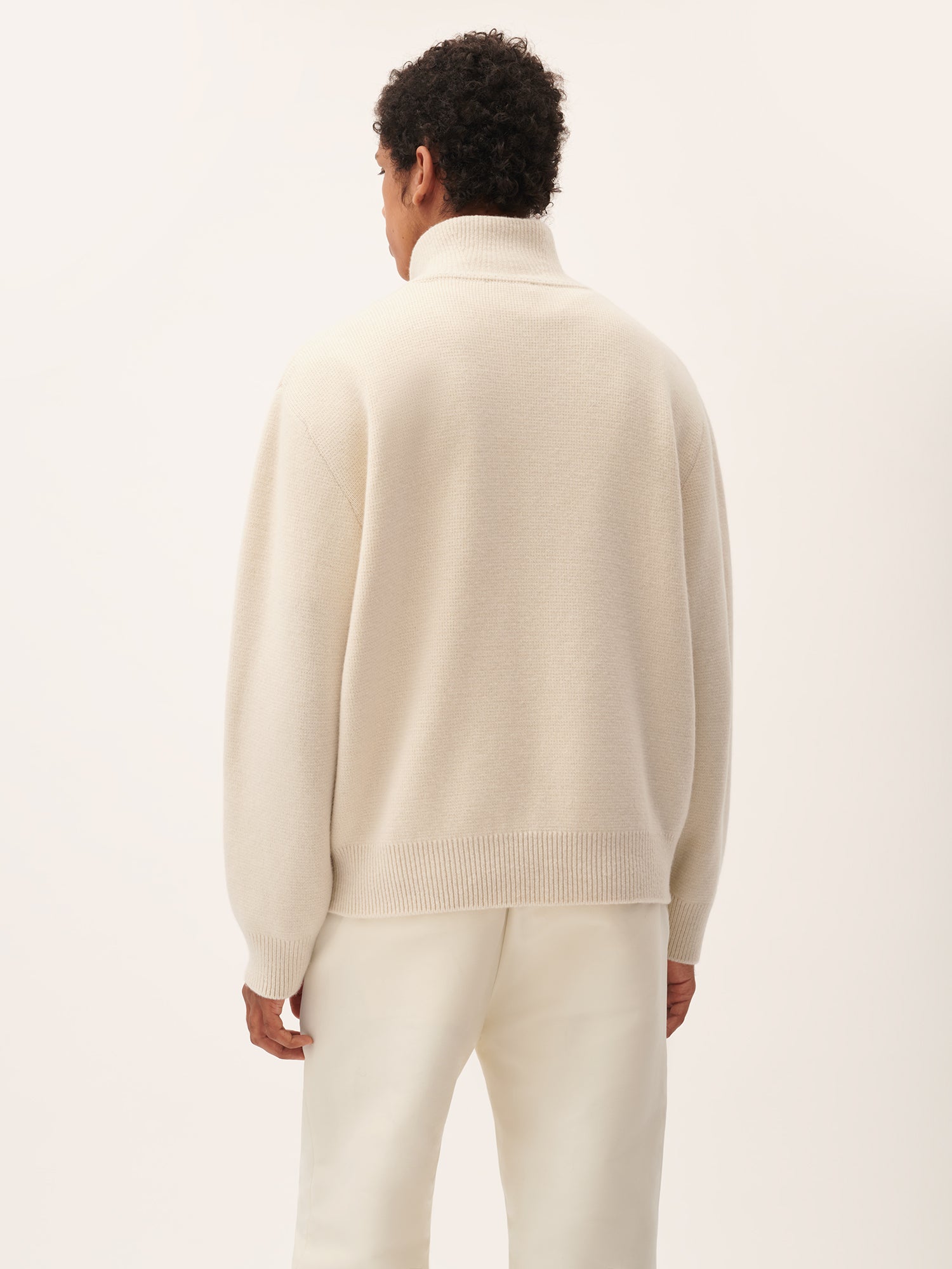 DNA_Recycled_Cashmere_Compact_Zipped_Sweater_Ecru_Ivory_Male