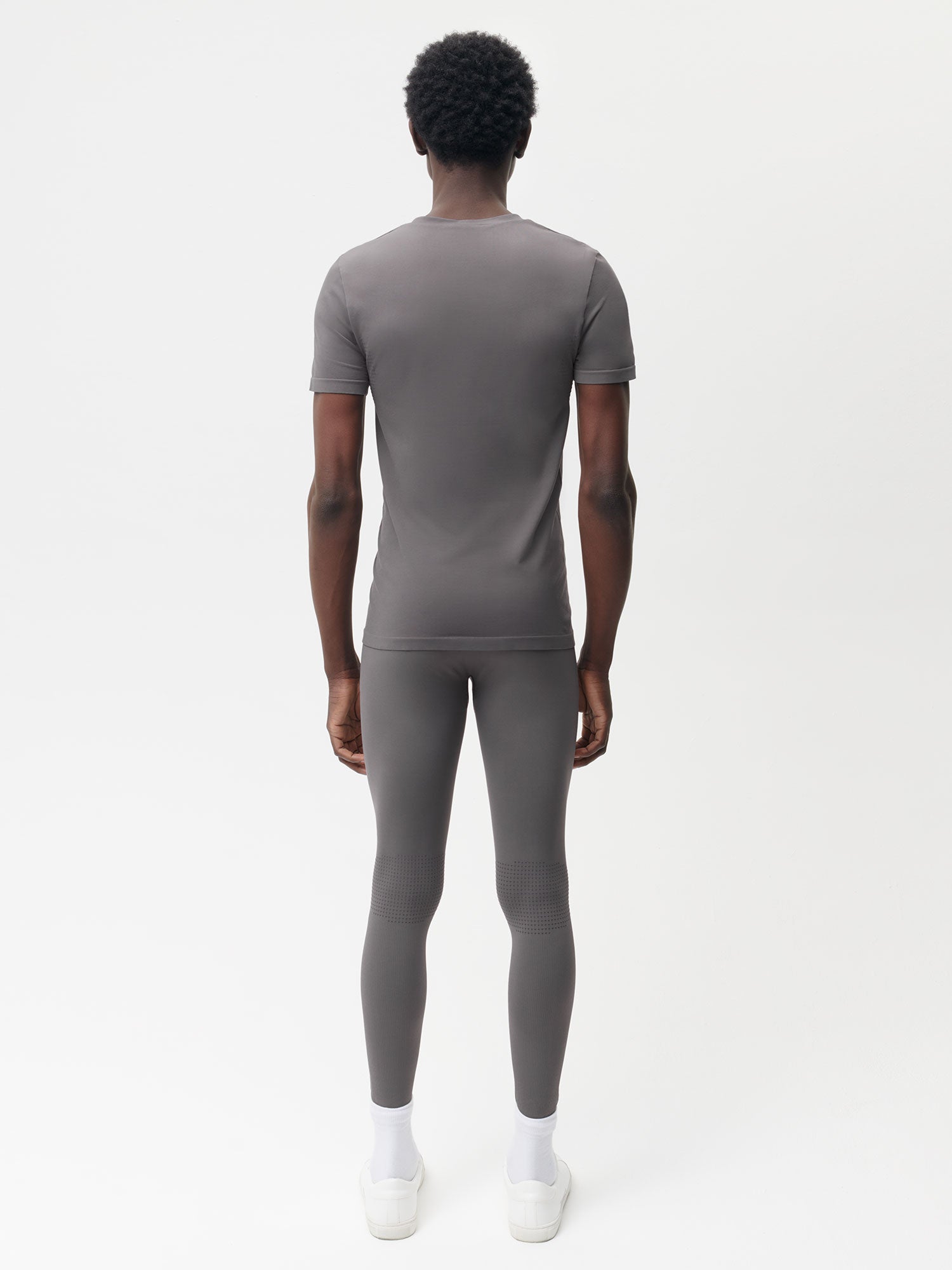Activewear-3.1-Seamless-Tights-Volcanic-Grey-Male-2