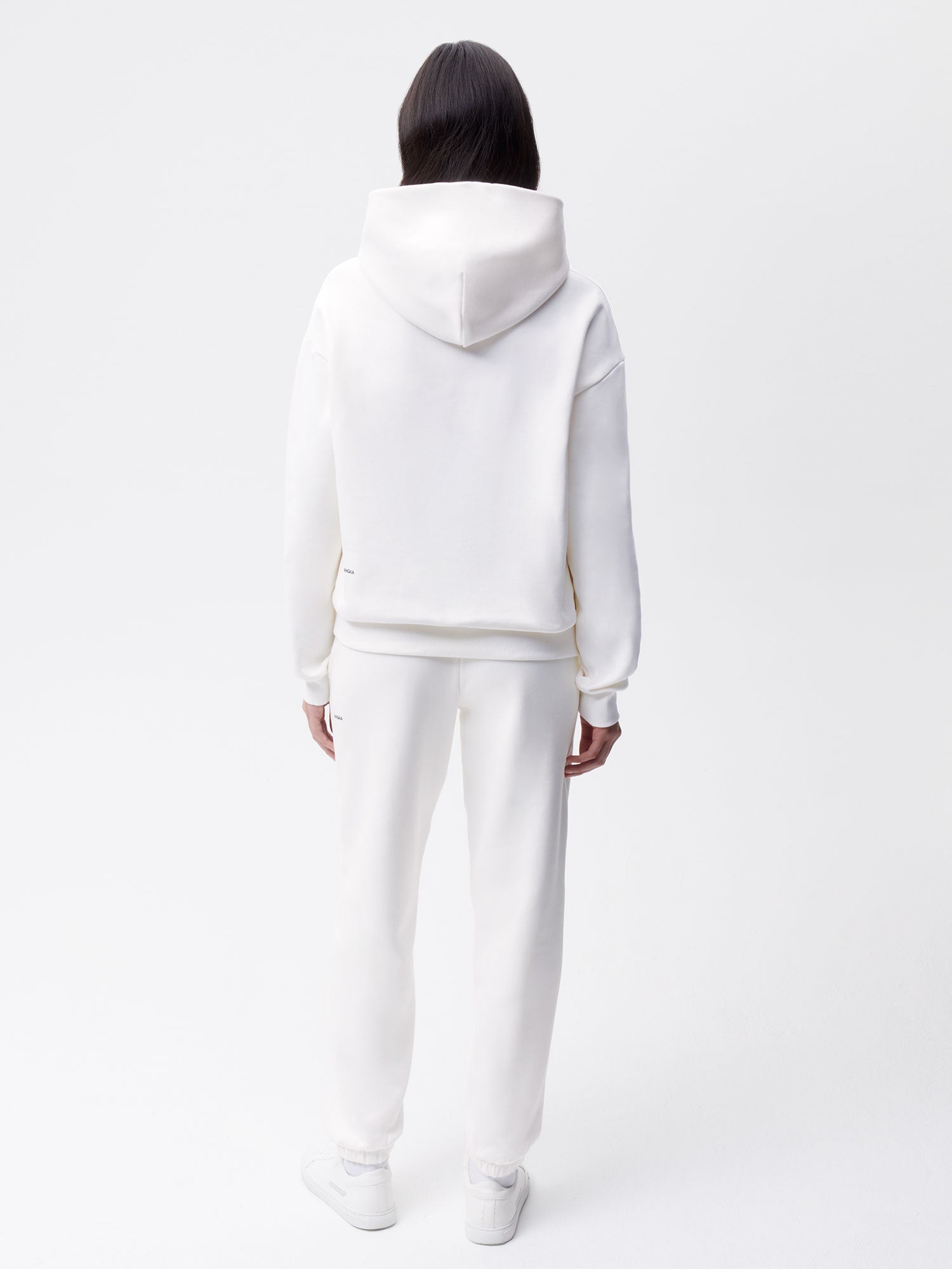 Signature-Track-Pants-Off-White-Female-2